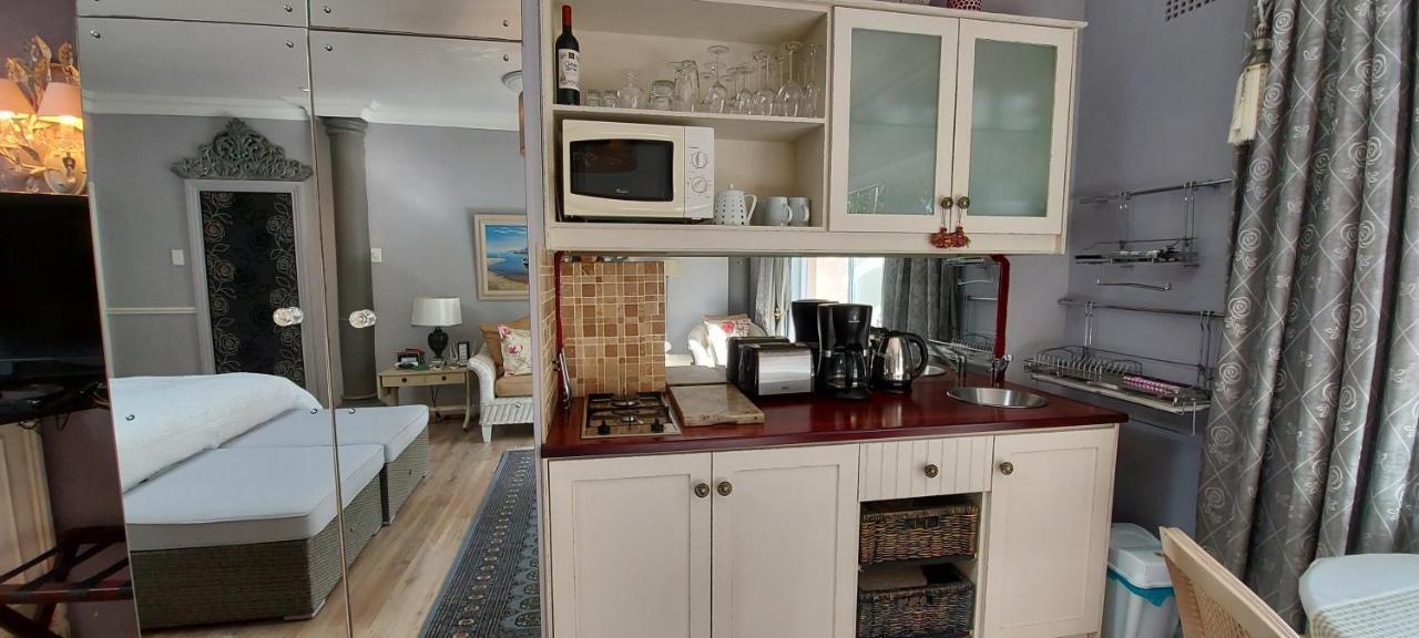 Roosboom Guest Apartments Сомерсет-Вест Екстер'єр фото